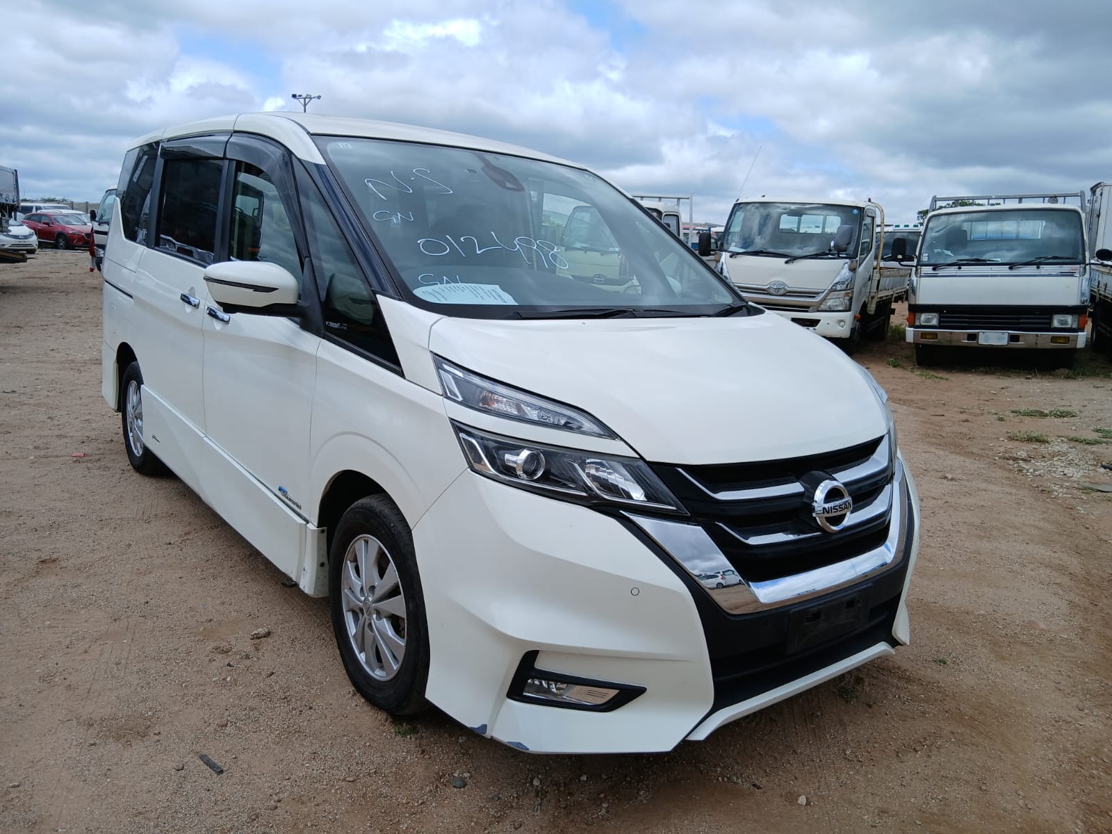 White 2018 Hybrid Minivan
